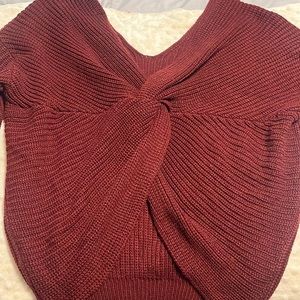 Burgundy women’s twist back sweater
